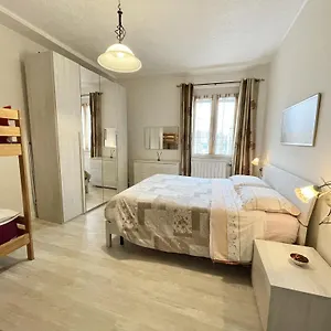 Casa Linda , Corsico Italia
